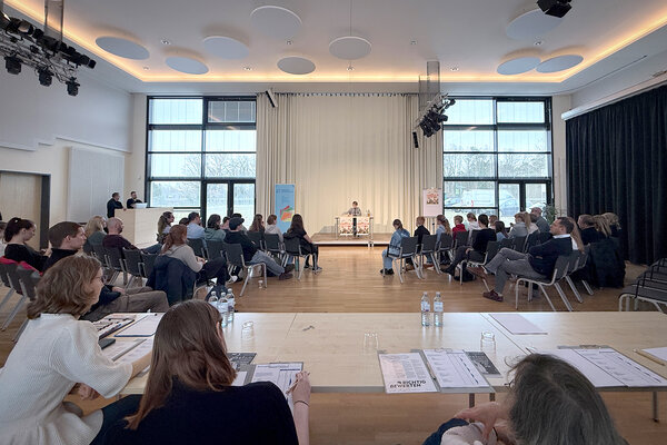 Bild vergr&ouml;&szlig;ern: Bilderserie: Vorlesewettbewerb 2026 f�r die Region Potsdam-Mittelmark Ost im Rathaus Kleinmachnow