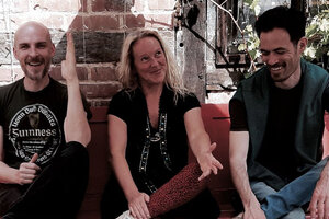 Cathrin Pfeifer Trio TREZOUL&Eacute;