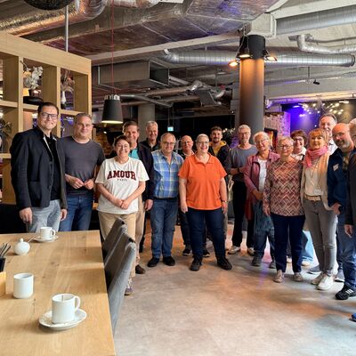 Bild vergr&ouml;&szlig;ern: Bilderserie St&auml;dtepartnerschaftsbesuch 2026: Delegation Schopfheim und Landkreis Swidnica in Kleinmachnow; hier: Verabschiedung Ginn-Hotel