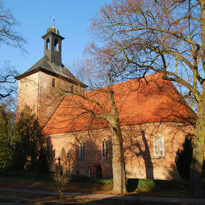 Bild vergrößern: Dorfkirche