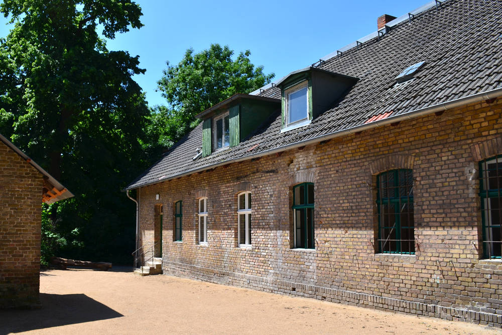 Gutsarbeiterhaus Hofansicht